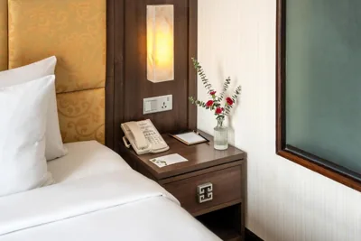 Deluxe-Doppel- oder Zweibettzimmer — Silk Path Hotel Hanoi